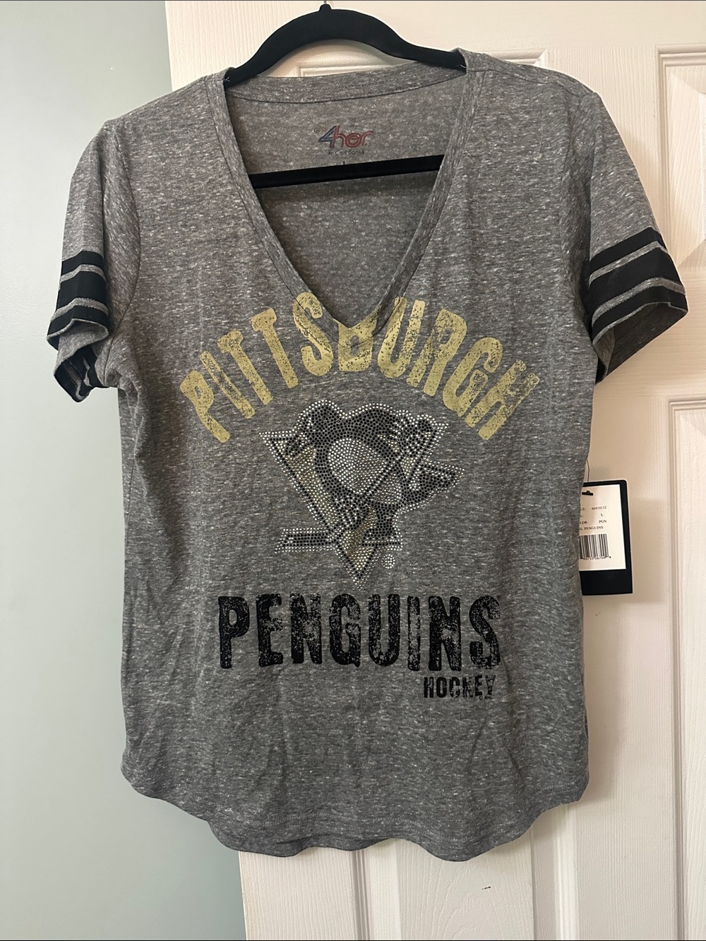 Pittsburgh Penguins Gray Short-Sleeve V-Neck Tee